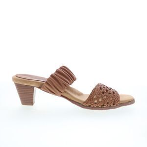 Trotters Womens Mae Brown Shoes (NWT)